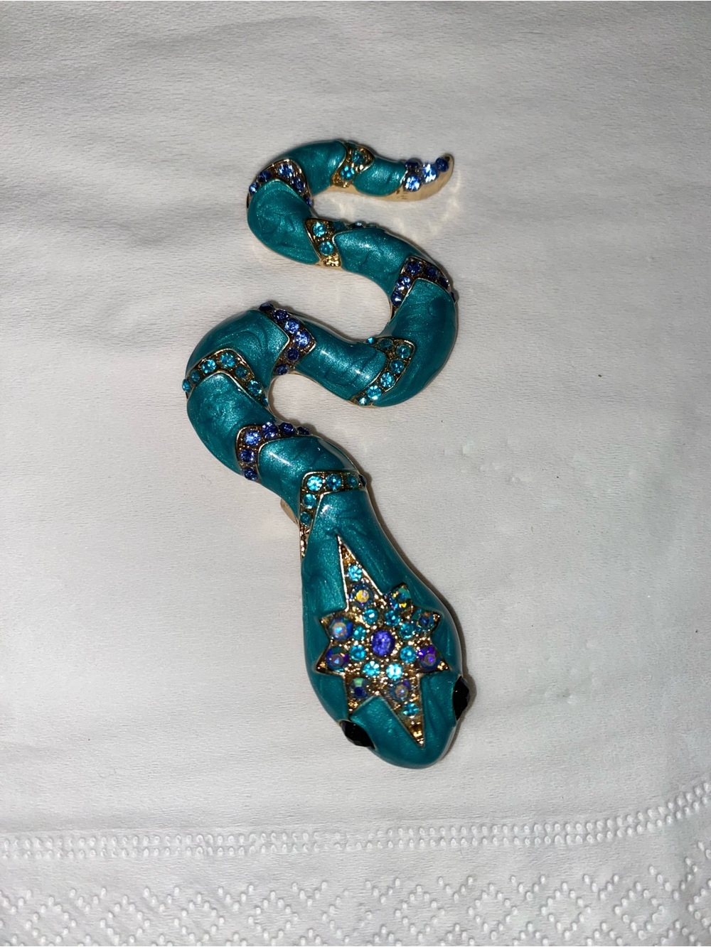 Heavy Snake Brooch